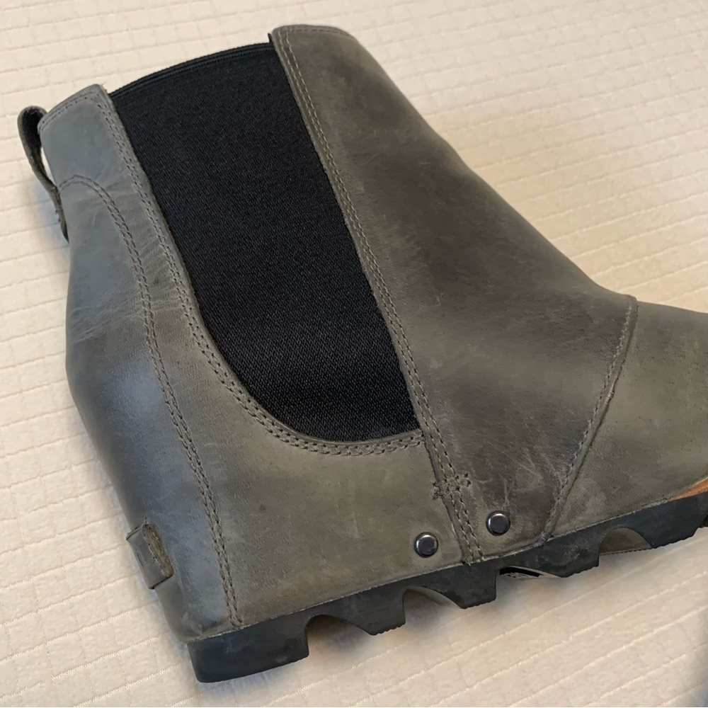 Sorel deep grey wedge boots - Picture 10 of 15
